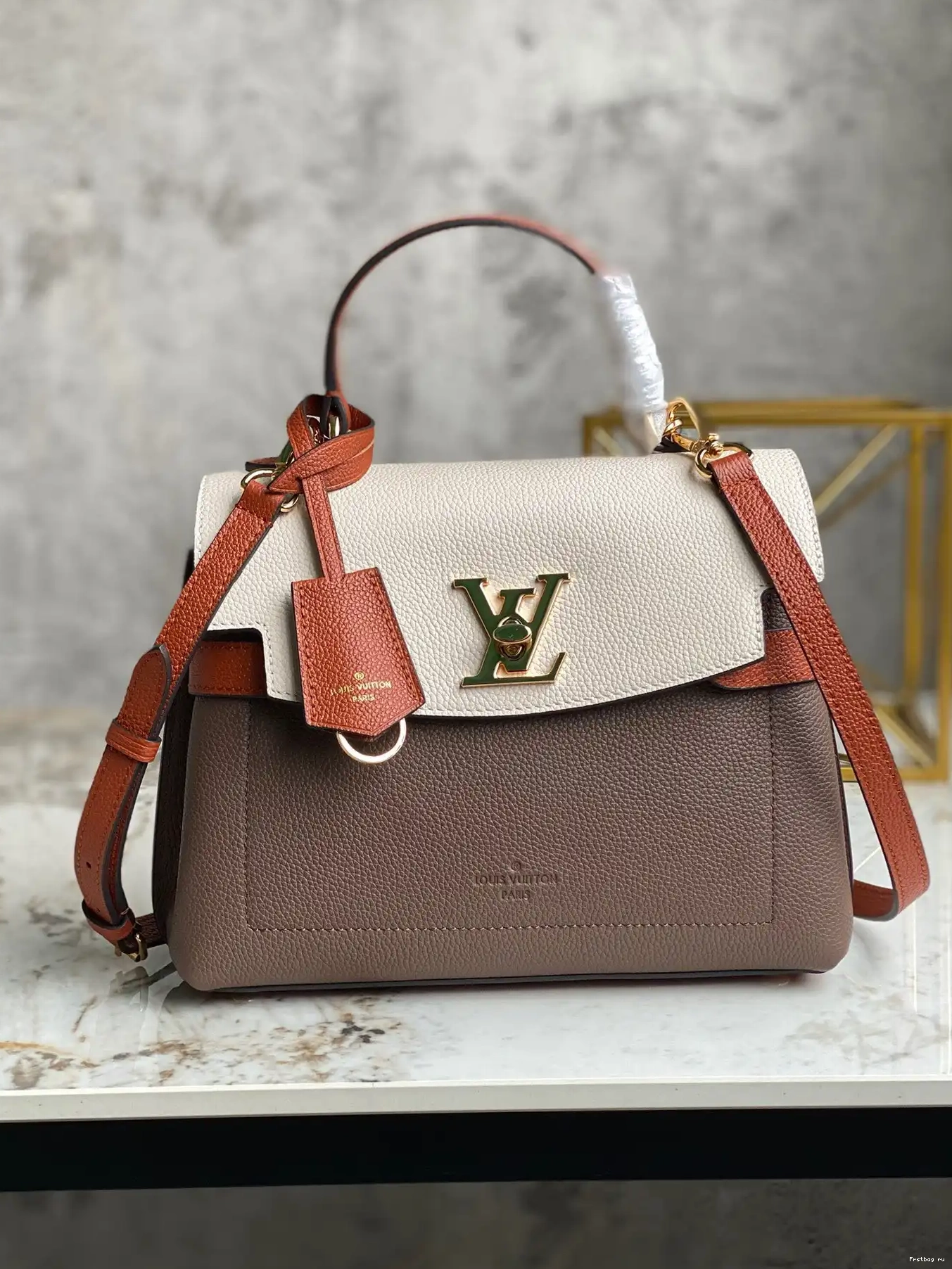 Frstbag ru BB VUITTON LOUIS EVER LOCKME 0413